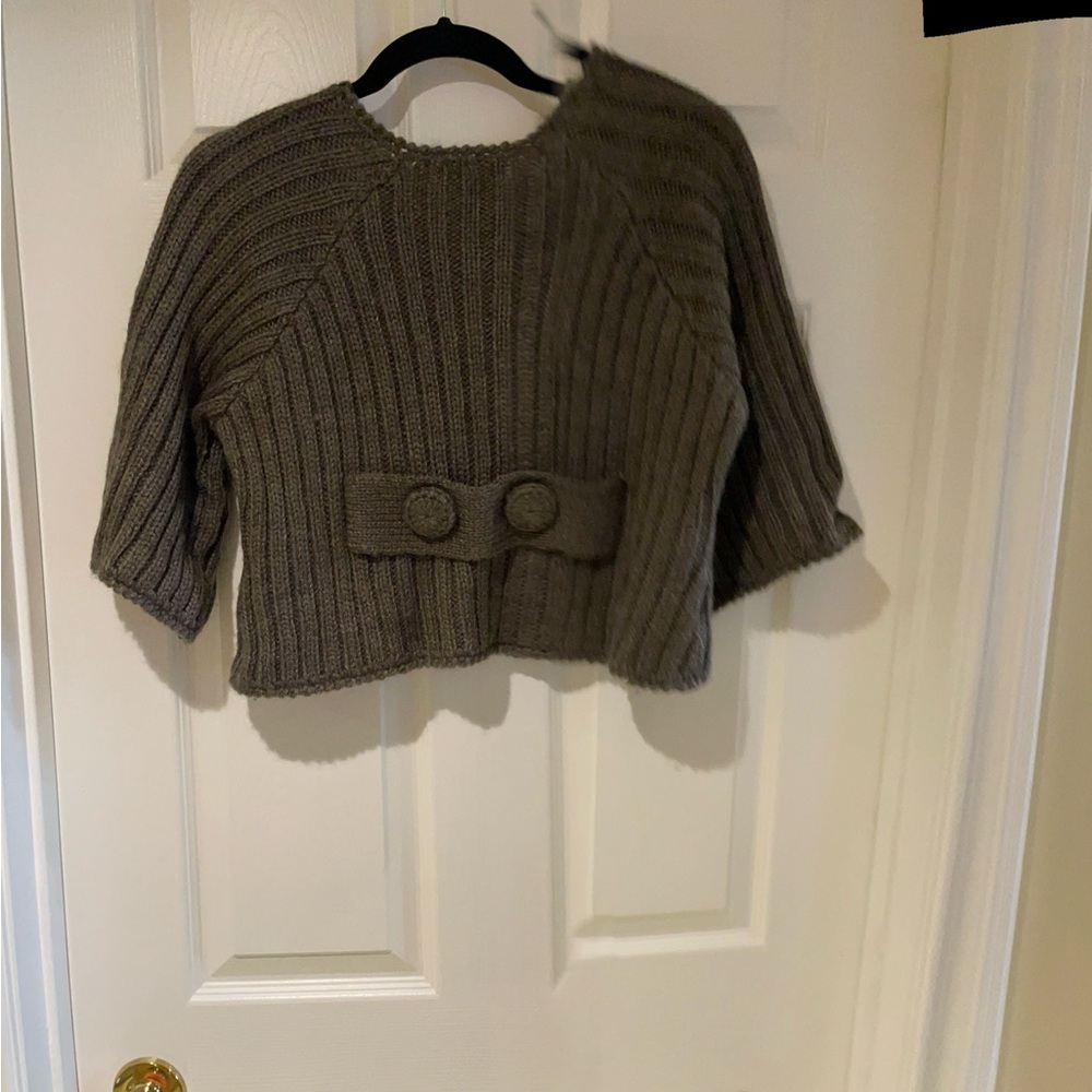 Kenar Women's Taupe Cardigan Sweater never been used SZ M big snap on buttons.